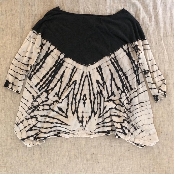 Free People Gray Tie-Dye Flowy Shirt - Picture 2 of 3